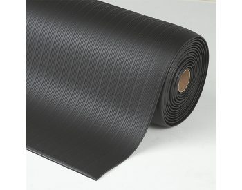 Foto - Černá protiúnavová průmyslová rohož Airug - 1830 x 122 x 0,94 cm