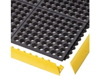 Foto - Černá modulární průmyslová rohož Cushion Easy - 91 x 91 x 1,9 cm