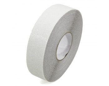 Foto - Průhledná korundová protiskluzová páska FLOMA Super - 18,3 x 5 cm tloušťka 1 mm