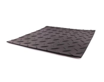 Foto - Rýhovaná pryžová deska Diamond SBR 65°Sh 3x1500x10000 mm - role 15 m2
