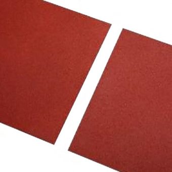 Červená gumová hladká dlaždice - délka 100 cm, šířka 100 cm a výška 0,7 cm